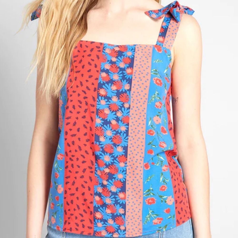 Sugarhill Brighton ModCloth Petal Perfect Floral Tie-Shoulder top size 10